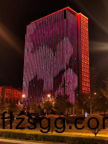 威海綠軸中央(yang)商務區亮化工程(cheng)